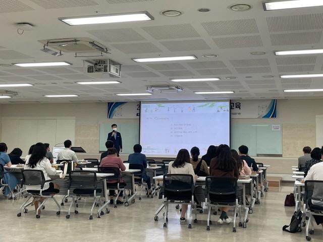NSP통신-31일 공공기관 직원을 대상으로 감사와 ESG교육이 진행되고 있다. (사진 = 화성시)