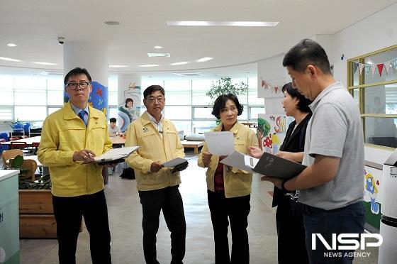 NSP통신-완주군의회 심부건 자치행정위원회 위원장이 이주갑·이순덕 의원과 함께 1일 완주군 청소년수련관을 찾아 현안을 보고 받고, 운영현황을 검토하고 있다. (사진 = 완주군의회)