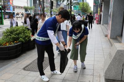 [NSP PHOTO]이디야커피, 환경의 날 맞아 플로깅 진행