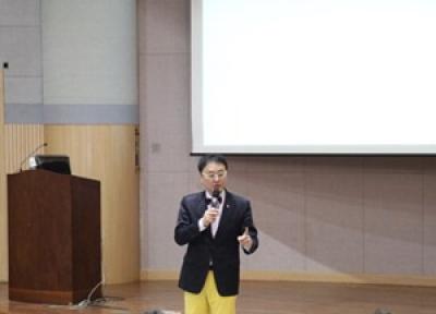 [NSP PHOTO]개그맨 권영찬 교수, 인천시 공무원 대상 멘탈코칭·셀프리더십 강연 진행