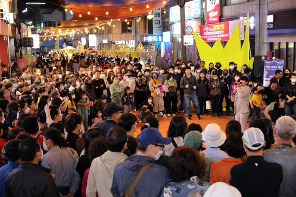 NSP통신-안동국제탈춤페스티벌 개최장소 아이디어 공모, 주민참여형 축제로 새롭게 도약하기 위한 발판 마련, 원도심 활성화와 지역경제에 이바지할 축제 장소 공모 (사진 = 안동시)