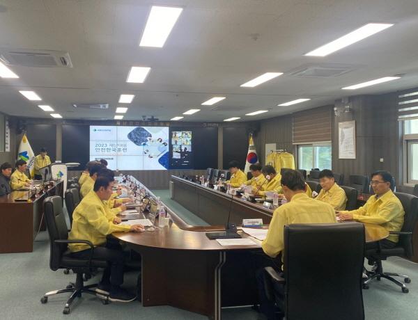 NSP통신-김일환 국토안전관리원장이 주재한 안전학국훈련 상시훈련이 실시되고 있다. (사진 = 국토안전관리원)