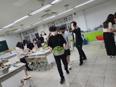 [NSP PHOTO]고양시 장성중학교, 3년째 도시락 봉사로 참교육 실천