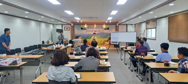 NSP통신-영주시가 신소득 작목으로 육성 중인 잔대의 본격적인 상품화에 나섰다. (사진 = 영주시)