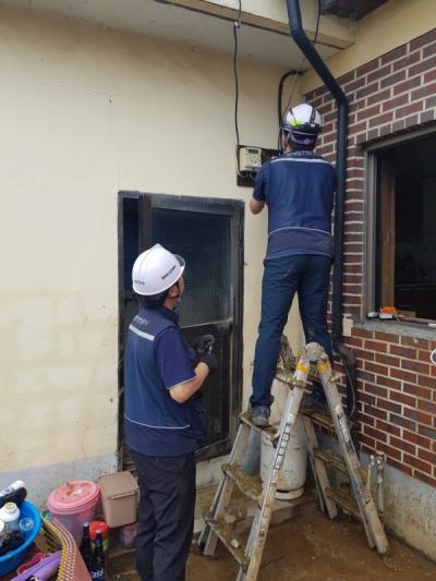 [NSP PHOTO]경북도, 집중호우 피해주택 긴급 전기 안전점검 실시