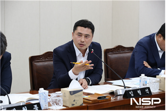 NSP통신-임형석 의원 RISE 체계 구축에 대한 우려를 표하며 장기적으로 지역 대학 육성 방안 마련 주문 (사진 = 전남도의회)