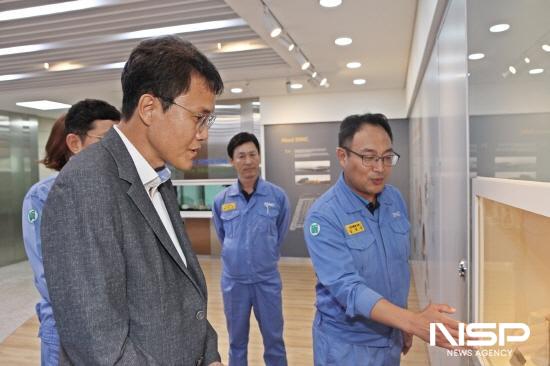 NSP통신-주순선 광양부시장 SNNC 방문해 기업 현황과 현장의 목소리를 듣고 기업 지원에 대한 다양한 의견 공유 (사진 = 광양시청)