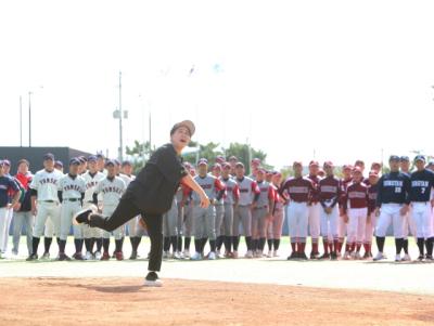 [NSP PHOTO]화성시의회 제11회 화성시장배 사회인 야구대회 선수 격려