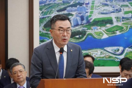 NSP통신-소병철 의원 국회 국토위 전체회의에서 남해안권 개발 및 발전 특별법안에 대해 제안설명 (사진 = 소병철 국회의원실)