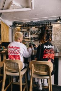 [NSP PHOTO]코카콜라, 피치스 등과 슈퍼팝 컬래버레이션 패션 아이템 출시