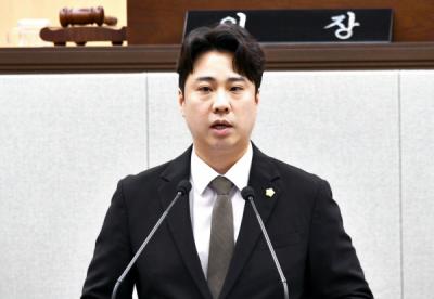 [NSP PHOTO]이석주 여수시의원,  삭감된 청년예산 회복 촉구 건의안 발의