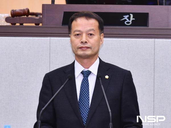 NSP통신-여수시의회 송하진 의원이 발언하고 있다. (사진 = 여수시의회)