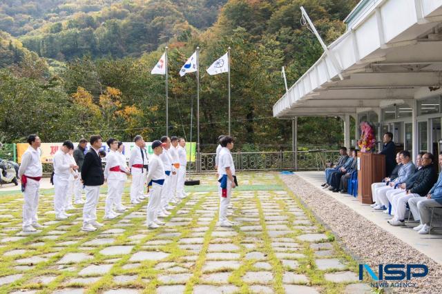 NSP통신-울릉군수기 궁도대회가 지난 28일 울릉 저동 무릉정에서 개최됐다. (사진 = 울릉군)