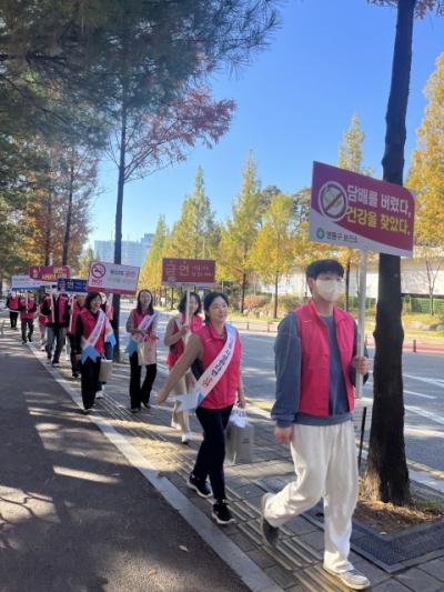 [NSP PHOTO]수원시 영통구보건소, 학원가서 금연 캠페인 전개