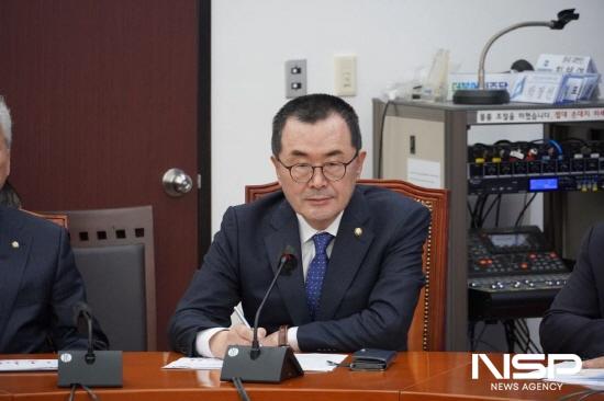 NSP통신-민주당 정책조정회의에 참석한 소병철 제1정책조정위원장 (사진 = 소병철 국회의원실)