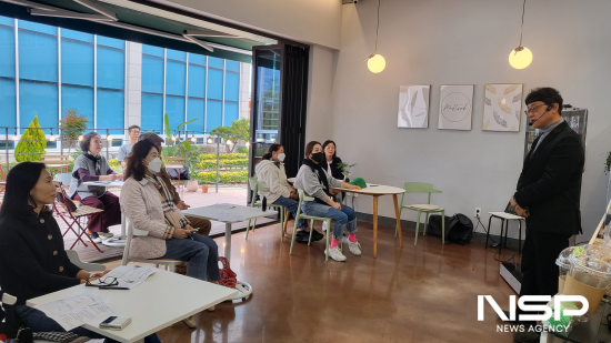 NSP통신-박영순 작가 초청 테이스팅과 함께하는 커피 인문학 강연 (사진 = 광양시청)