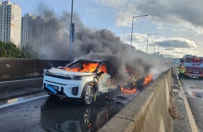 [NSP PHOTO]KGM, 차량 화재에 토레스 EVX LFP 배터리 상태 이상 無