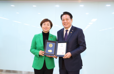 [NSP PHOTO]서정미 안양대 교수, 경기도지사 표창 받아