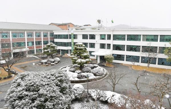 NSP통신-담양군 청사 전경. (사진 = 담양군)