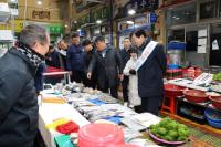 [NSP PHOTO]장흥군, 설 명절 맞아 토요시장 장보기 행사 개최