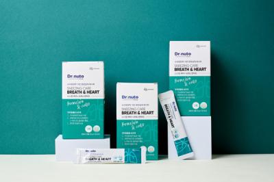 [NSP PHOTO]복용시켜볼까닥터뉴토 스니징케어 브레스앤하트반려견 기관지심장 관리 보조제