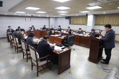 [NSP PHOTO]수원시의회 기획경제위원회, 2024 주요업무계획 보고 청취