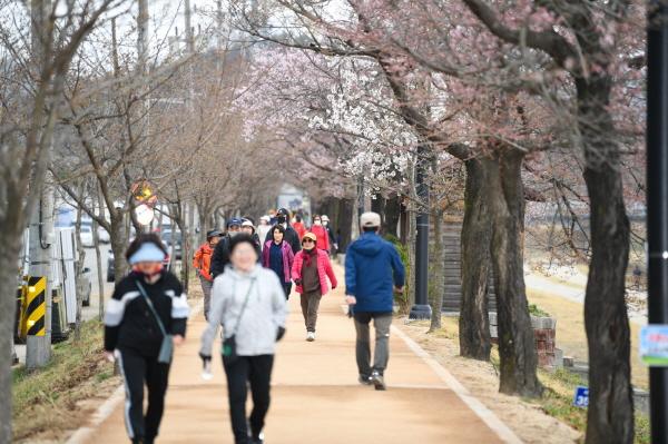 NSP통신-영주시 3월부터 걷기 챌린지 운영, 걷는 기쁨 일상이 되도록 시민의 걷기 활성화 도모 (사진 = 영주시)