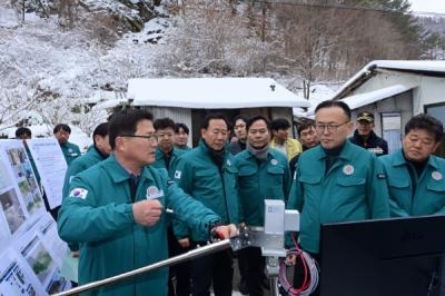 [NSP PHOTO]이한경 행안부 재난안전관리본부장, 봉화군 방문 해빙기 대비 급경사지 및 수해복구 현장 점검