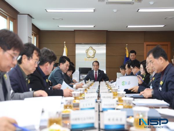 [NSP PHOTO]청도군의회, 3월 정례간담회 개최