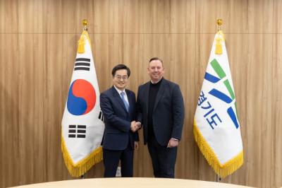 [NSP PHOTO]김동연, 이클레이 사무총장 환담 이클레이와 많은 활동 같이했으면