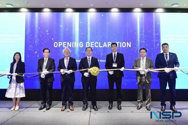 NSP통신-DGB금융그룹은 지난 12일 싱가포르에서 그룹의 11번째 자회사이자 첫 번째 해외 자회사인 Hi Asset Management Asia 개소식을 개최했다. (사진 = DGB대구은행)