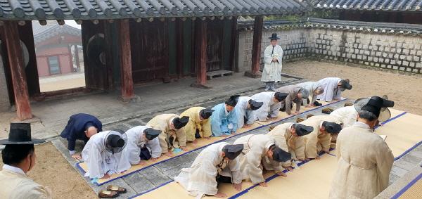 NSP통신-도산서원 갑진년 춘계향사 봉행, 퇴계 이황 선생의 유덕을 기리고 추모하다. (사진 = 안동시)