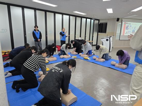NSP통신-심폐소생술 및 응급처치 교육 (사진 = 광양시청)