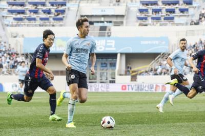 [NSP PHOTO]2연승 도전 대구FC, 강원 원정길 오른다