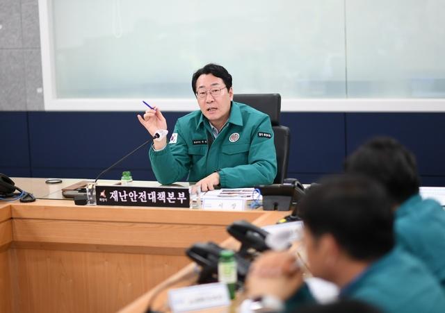 NSP통신-3일 시청 재난안전상황실에서 정명근 화성시장 주재로 2024년 재난대비 상시훈련이 문제해결형 토론훈련으로 진행되고 있다. (사진 = 화성시)