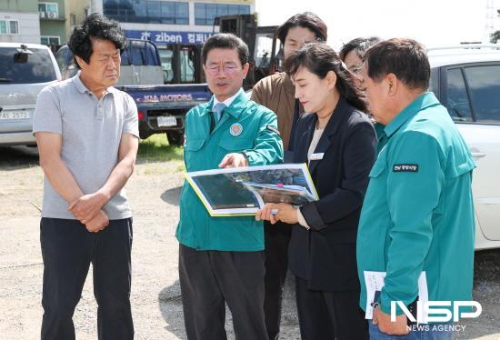 NSP통신-태인 연관단지 내 지원시설단지 주차장 조성 건의 현장 방문 (사진 = 광양시청)