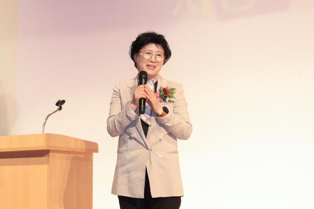 NSP통신-박은경 의회운영위원장이 축사를 하고 있다. (사진 = 안산시의회)