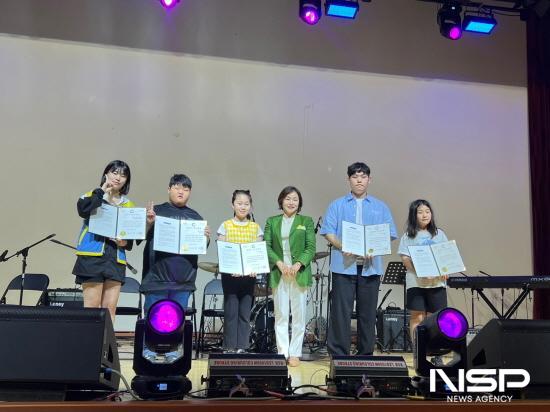 NSP통신-광양시 청소년상 시상식 (사진 = 광양시청)