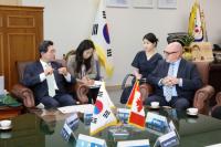 [NSP PHOTO]광양시, 캐나다 랭리타운쉽 전. 시의원 일행 광양 방문