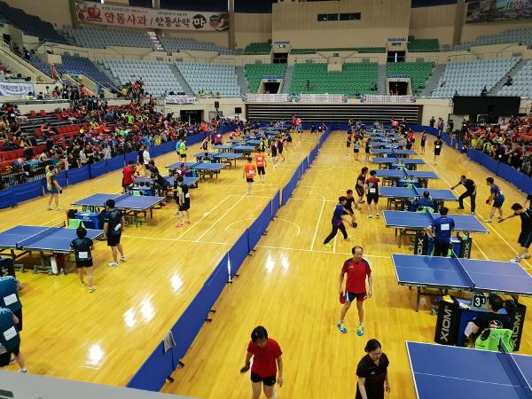 NSP통신-전국 탁구 동호인들의 축제인 제12회 안동하회탈배 전국오픈 탁구대회가 오는 8일부터 9일까지 2일간 안동체육관에서 개최된다. (사진 = 안동시)