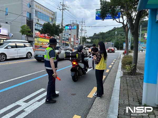 NSP통신-여수시가 여수경찰서, 한국교통안전공단 광주전남본부와 이륜자동차 불법행위에 대해 합동 단속을 하고 있다. (사진 = 여수시)