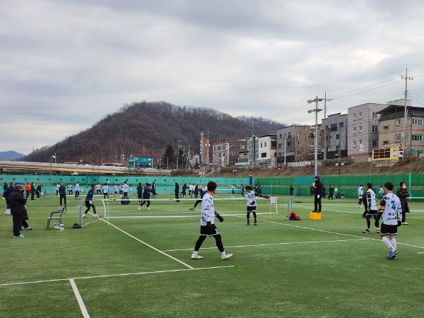 NSP통신-제27회 문화체육관광부장관기 시도대항 전국족구대회가 오는 15일부터 16일까지 2일간 안동시 용상체육공원 족구경기장에서 개최된다. (사진 = 안동시)