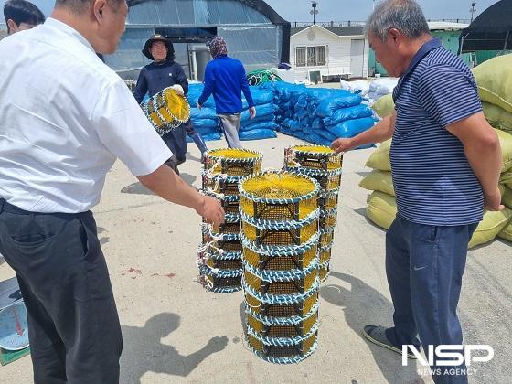 NSP통신-부안군이 지난 25일 관내 178어가에 사업비 8900만원을 들여 어선 조업활동에 필수적인 어구를 공급 완료했다. (사진 = 부안군)