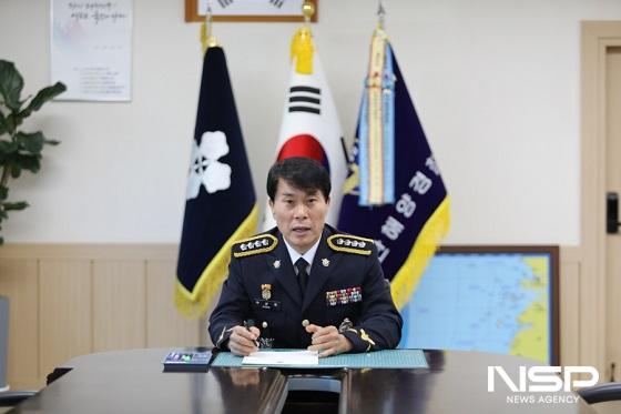 NSP통신-박상욱 군산해경서장 (사진 = 군산해양경찰서)