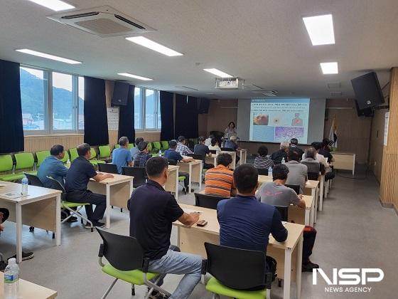 NSP통신-장수군이 사과재배 농가를 대상으로 실시한 사과 탄저병 사전예방 교육. (사진 = 장수군)