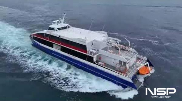 NSP통신-여수~거문도를 운항하는 정기여객선 하멜호 (사진 = 여수시)
