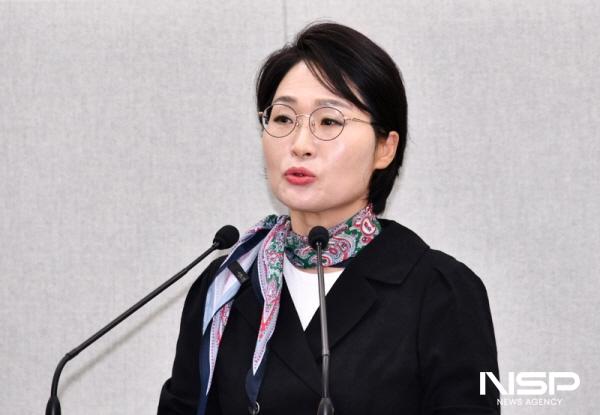 NSP통신-민덕희 의원이 제239회 여수시의회 정례회에서 여수시 인구 증가를 위한 출산·결혼장려 정책을 제안했다. (사진 = 여수시의회)
