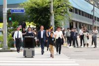 [NSP PHOTO]의왕시, 국내 최초 실외이동로봇과 신호체계 연동