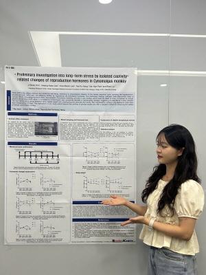 NSP통신-케이메디허브 전임상센터 김지운 연구원이 2024 한국실험동물학회 국제학술대회에서 우수 포스터상을 수상했다. (사진 = 케이메디허브)