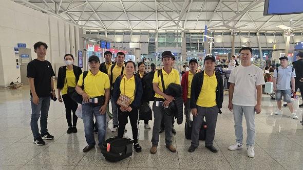 [NSP PHOTO]봉화군, 베트남 하남성 계절근로자 출국